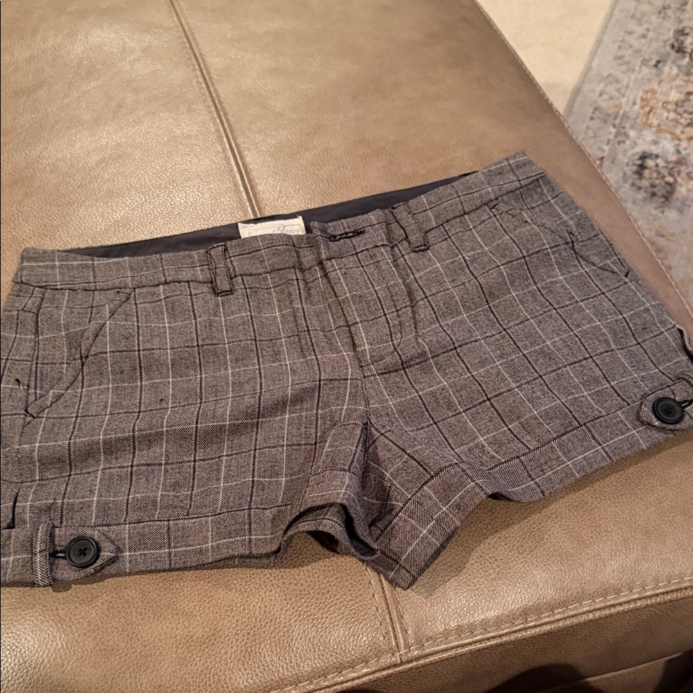 vintage y2k Old Navy Women's Gray Checkered Cargo Shorts